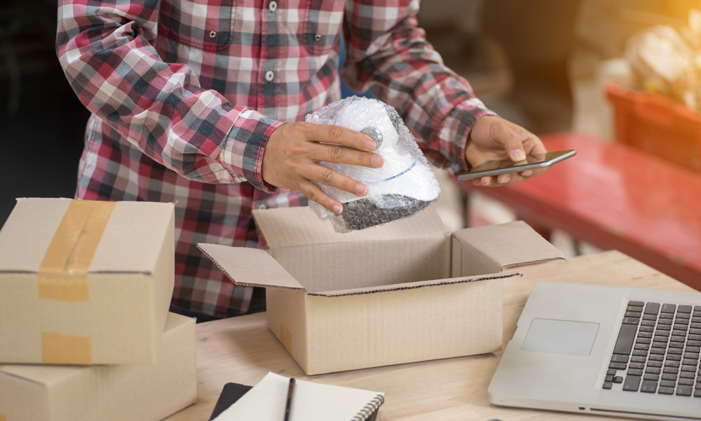 947688262 Credit Card Chip Supported by Elavon's Chip Card Acceptance